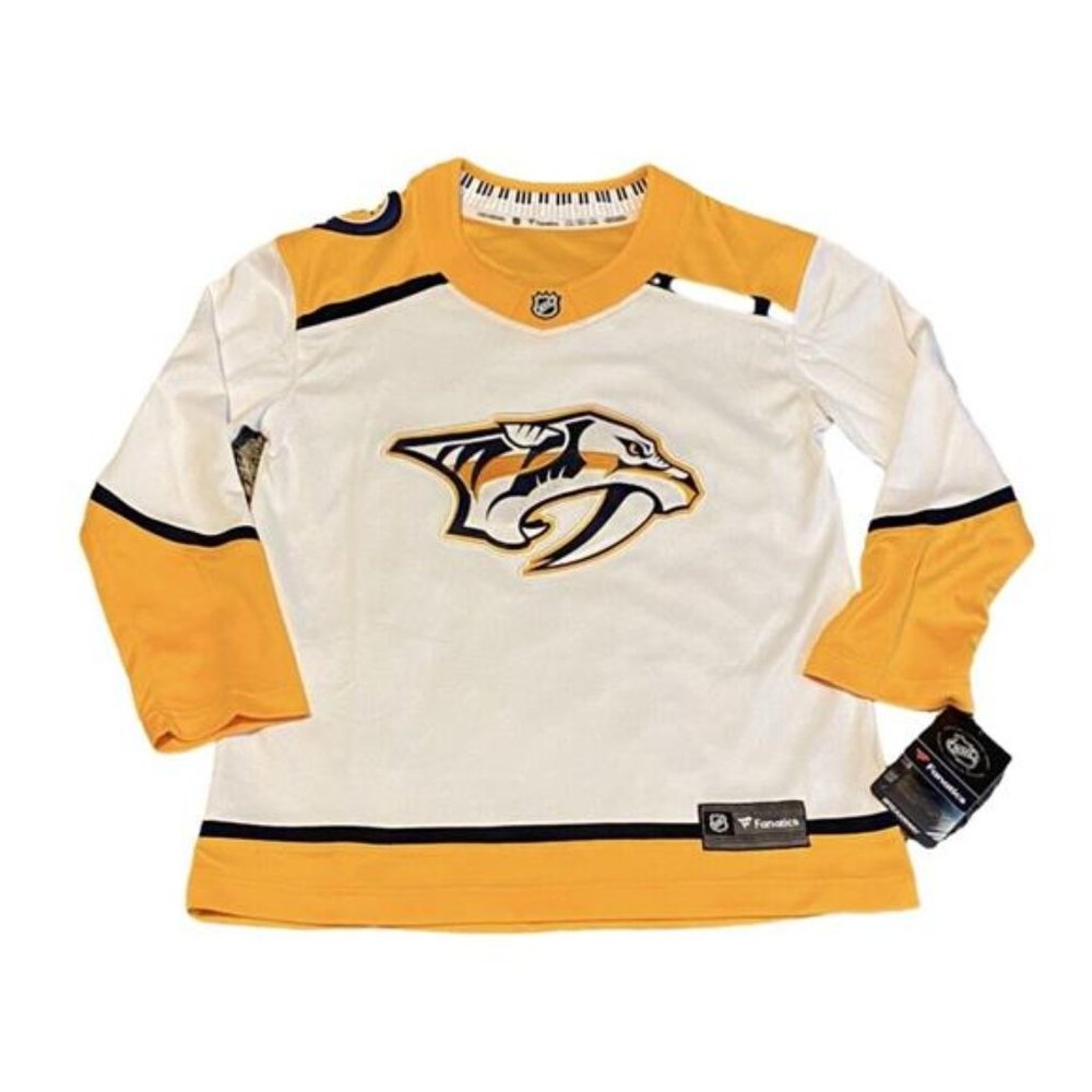 NWT Nashville Predators Youth Kids Fanatics White Replica Jersey Size L/XL